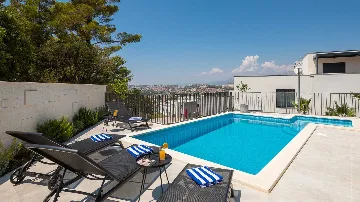 Podstrana Villa with Outdoor Pool for Up to 10 Guests