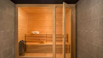 Podstrana Villa with Outdoor Pool for Up to 10 Guests