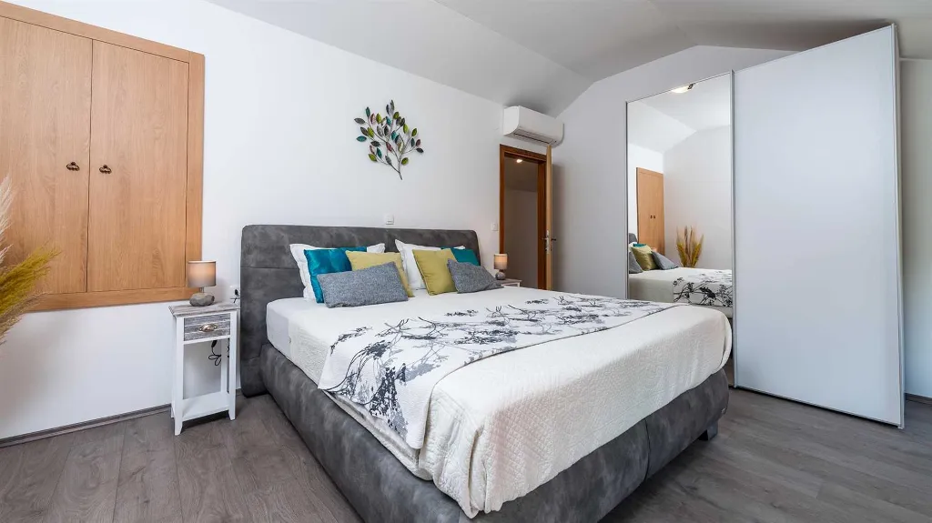 Heritage Villa with Pool and Sauna in Mlini
