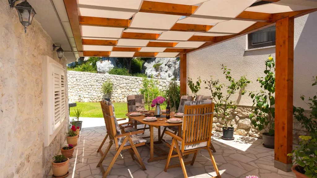 Heritage Villa with Pool and Sauna in Mlini