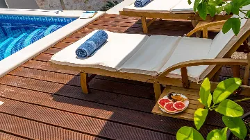 Heritage Villa with Pool and Sauna in Mlini