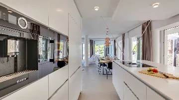 Villa with Sauna & Indoor Jacuzzi in Vrboska