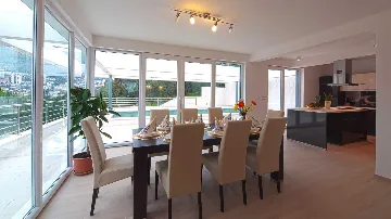 4-Bedroom Villa with Heated Pool in Dubrovnik