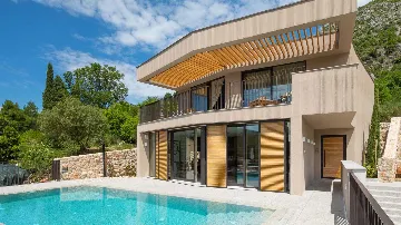 Dubrovnik 3-Bedroom Villa with Heated Pool