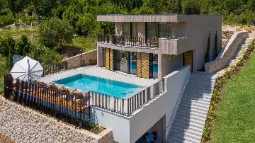 Dubrovnik 3-Bedroom Villa with Heated Pool