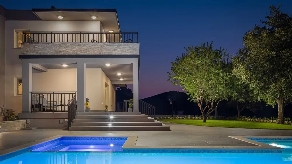 Modern 3-Bedroom Villa in Sičane (Dicmo), Croatia