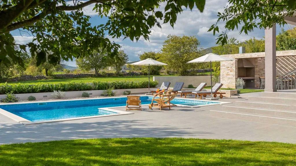 Modern 3-Bedroom Villa in Sičane (Dicmo), Croatia