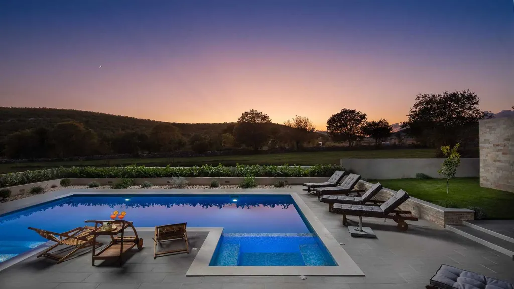 Modern 3-Bedroom Villa in Sičane (Dicmo), Croatia