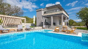 Modern 3-Bedroom Villa in Sičane (Dicmo), Croatia