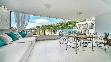 Jesenice 6-Bedroom Villa with Heated Outdoor Pool