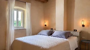 Renovated Heritage Villa with Infinity Pool in Žminj