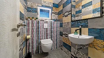 Eco-Friendly Villa in Splitska (6–8 Guests)