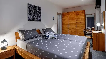 Eco-Friendly Villa in Splitska (6–8 Guests)