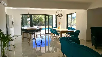 Kupari 5-Bedroom Villa with Swimming Pool