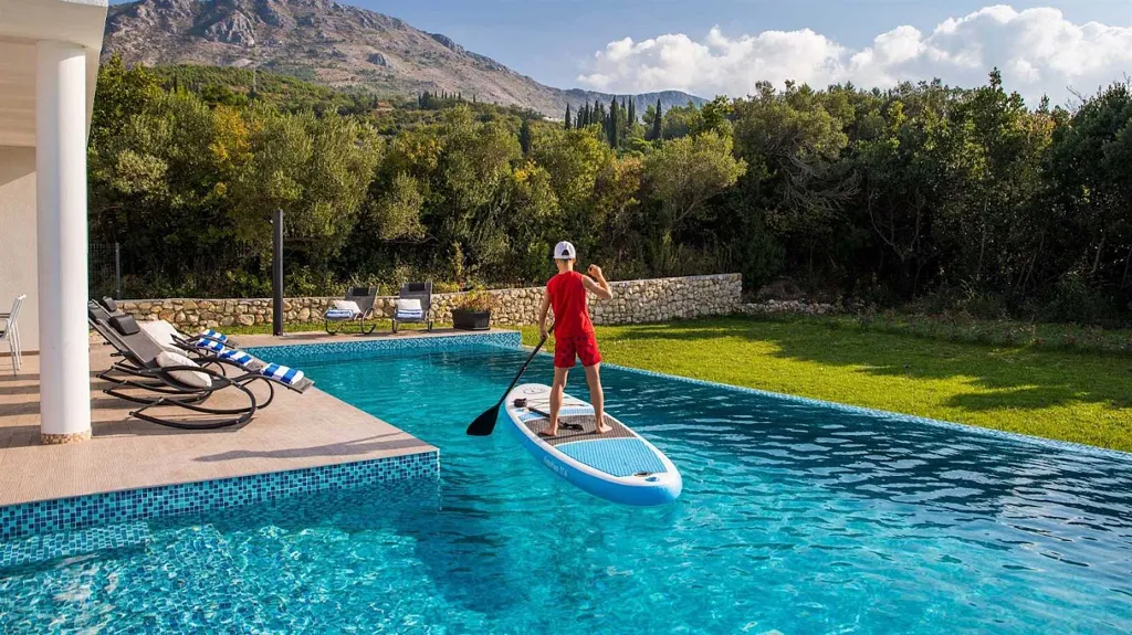Kupari 5-Bedroom Villa with Swimming Pool