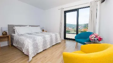 Kupari 5-Bedroom Villa with Swimming Pool