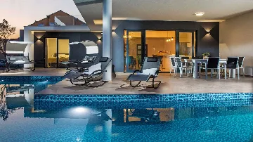 Kupari 5-Bedroom Villa with Swimming Pool
