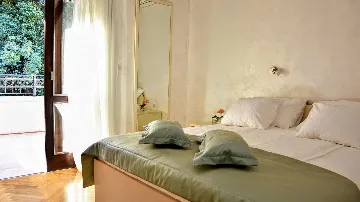 5-Bedroom Villa in Dubrovnik for 9 Guests