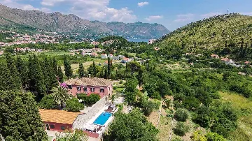 Villa in Mlini for Up to 12 Guests with Heated Pool