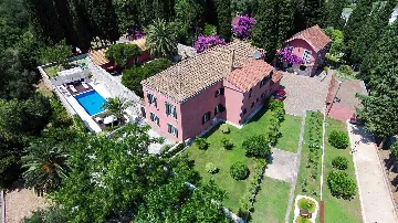 Villa in Mlini for Up to 12 Guests with Heated Pool