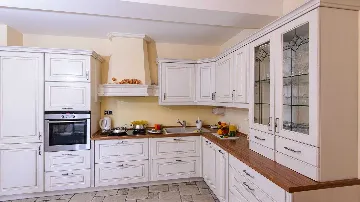 Villa in Mlini for Up to 12 Guests with Heated Pool