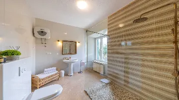 Villa in Mlini for Up to 12 Guests with Heated Pool