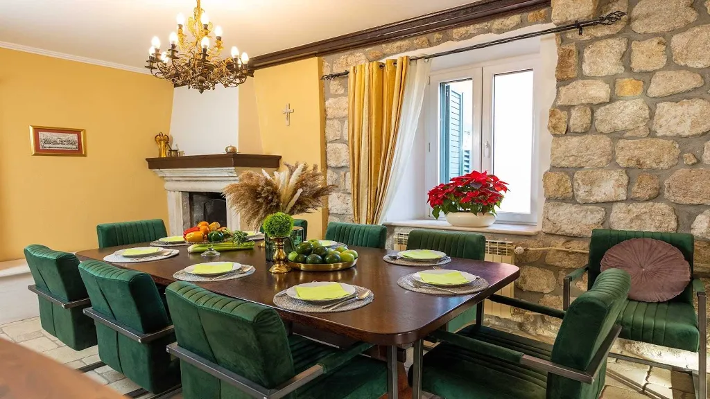 Villa in Mlini for Up to 12 Guests with Heated Pool