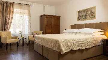 Villa in Mlini for Up to 12 Guests with Heated Pool