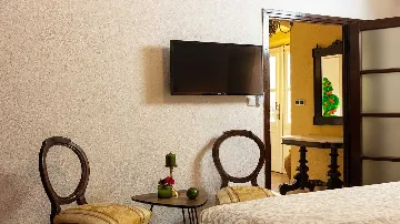 Villa in Mlini for Up to 12 Guests with Heated Pool