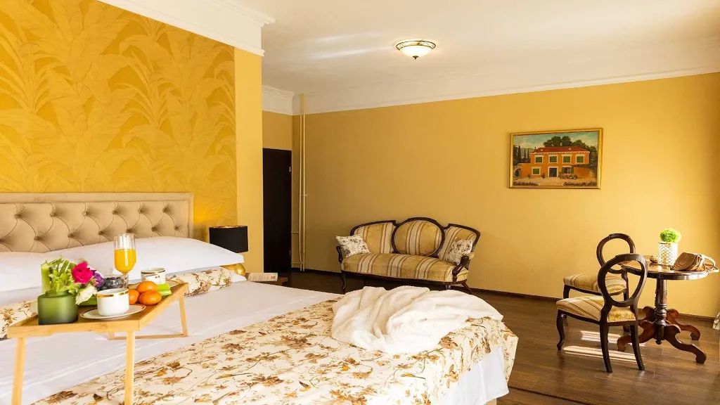 Villa in Mlini for Up to 12 Guests with Heated Pool