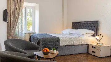 Villa in Mlini for Up to 12 Guests with Heated Pool