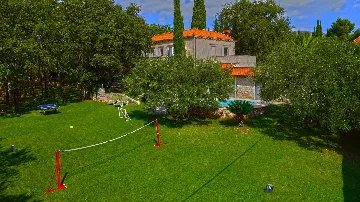 Heritage Villa in Čilipi for 8 Guests