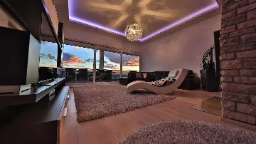 Villa in Podstrana for Up to 20 Guests