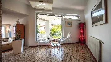Villa in Podstrana for Up to 20 Guests