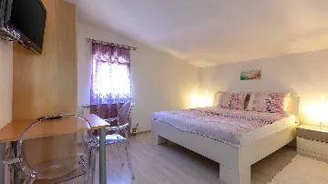 Villa in Podstrana for Up to 20 Guests