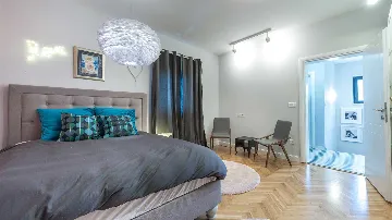 4-Bedroom Villa with Heated Infinity Pool in Dubrovnik