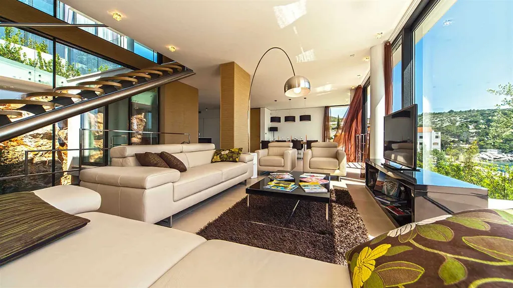 Modern 3-Bedroom Villa in Primošten for 6