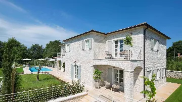 4-Bedroom Villa in Kanfanar with Outdoor Pool