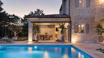 4-Bedroom Villa in Kanfanar with Outdoor Pool