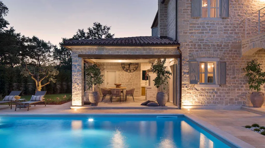 4-Bedroom Villa in Kanfanar with Outdoor Pool