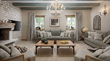 Countryside Villa in Kanfanar for 10 Guests