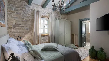 Countryside Villa in Kanfanar for 10 Guests