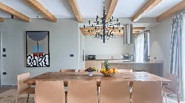 Umag Villa for Up to 8 Guests with Wellness