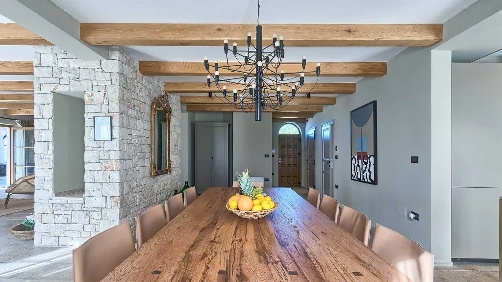 Umag Villa for Up to 8 Guests with Wellness