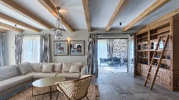 Umag Villa for Up to 8 Guests with Wellness