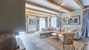 Umag Villa for Up to 8 Guests with Wellness