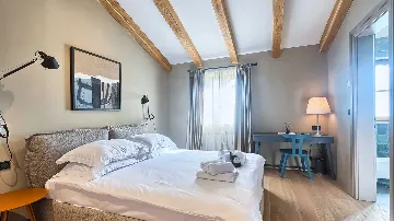 Umag Villa for Up to 8 Guests with Wellness