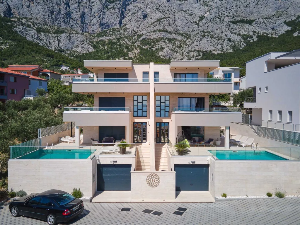Makarska Villa with Sea View and Swimming Pool