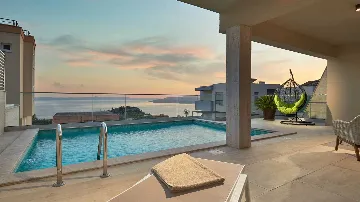 3-Bedroom Villa with Outdoor Pool in Makarska