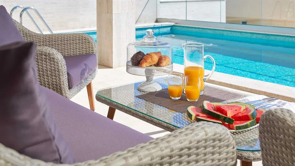 3-Bedroom Villa with Outdoor Pool in Makarska